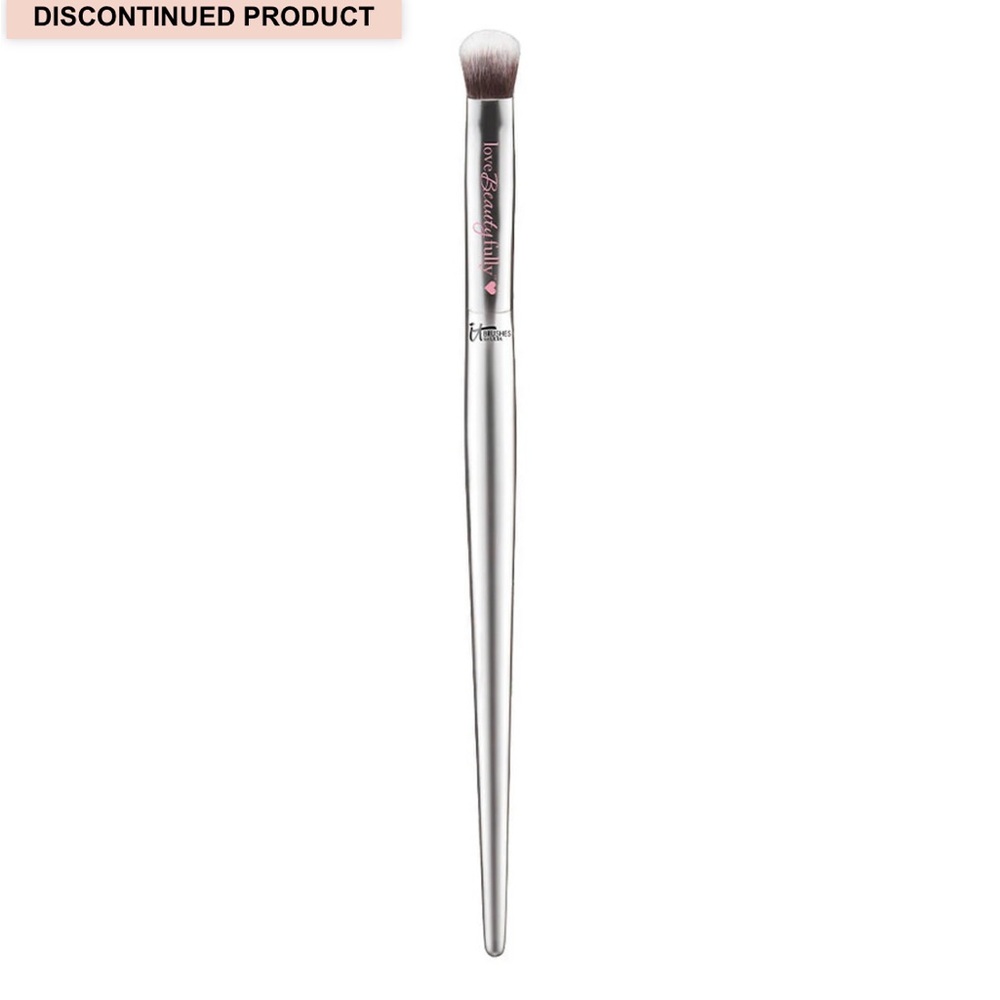 NWT LOVE BEAUTY FULLY SMALL SHADOW BRUSH #220